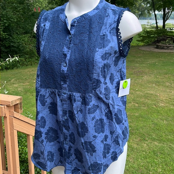 NWT Liz Claiborne linen/cotton blouse M-L - Picture 2 of 7